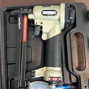 Surebonder Pneumatic stapler Model 9615